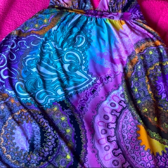 🌞 Halter Dress 🌞 - Picture 5 of 11